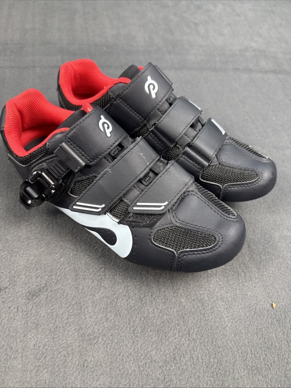 PELOTON Unisex Cycling Bike Shoes Size EU 40 Black with Cleat, Black